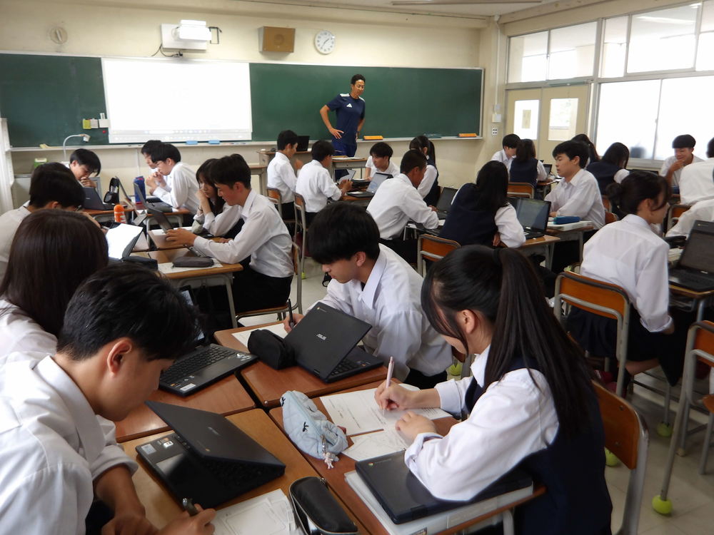 2年総探6回2