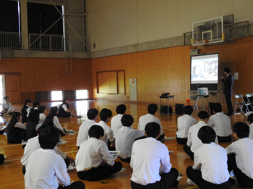 大学説明会４