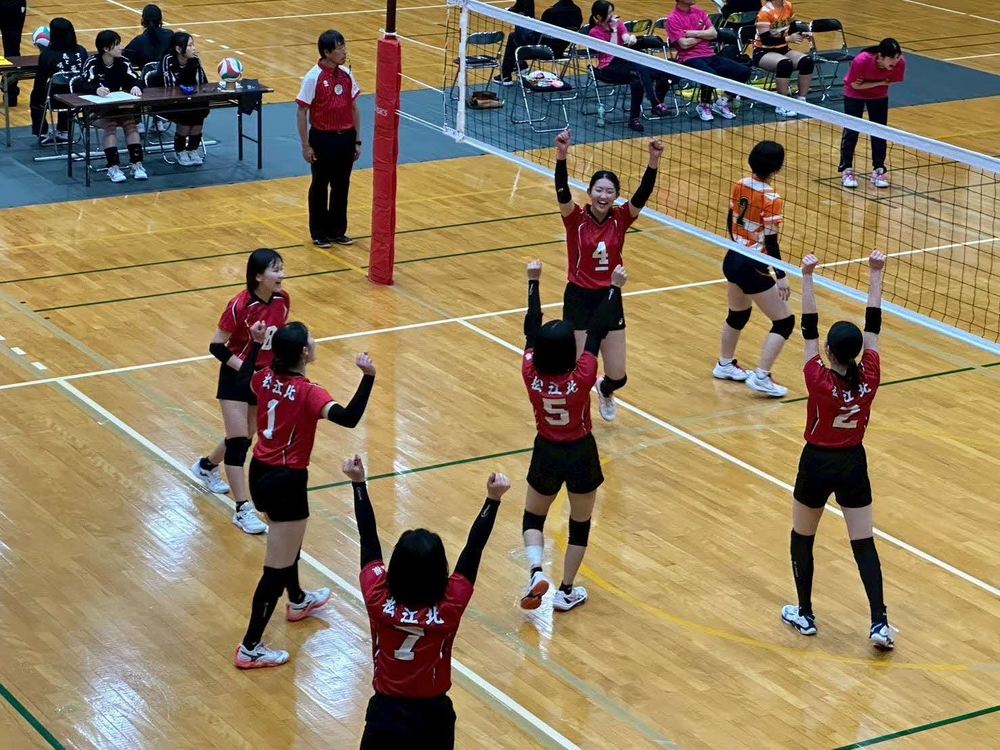 女子バレー