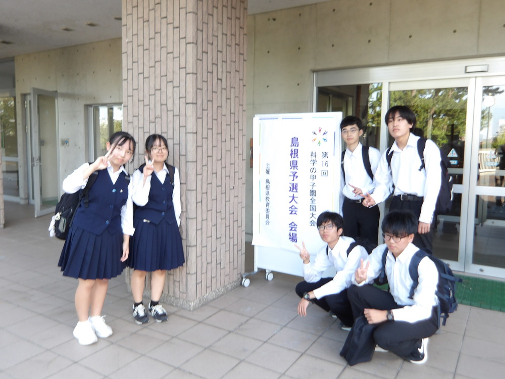 １